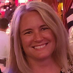 Meet your Posher, Regina